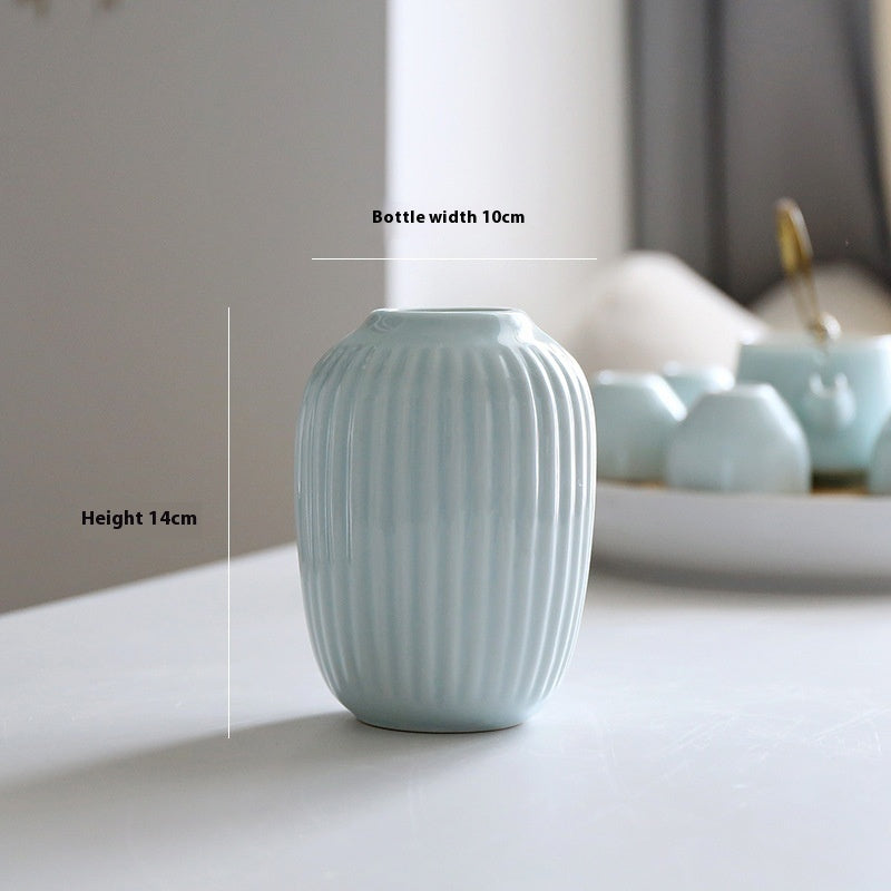 BELIVYA Modern Abstract Art Piece - Nordic Ceramic Vase